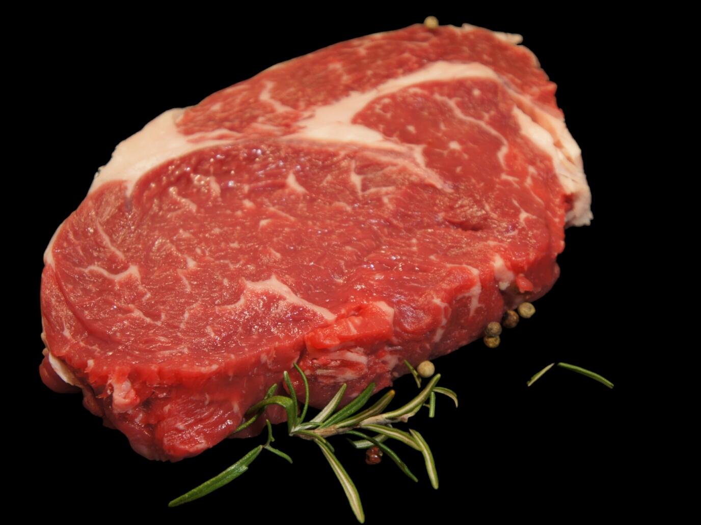 Rib Eye Steak dry aged v. Hohenlohener Weiderind ( Färse )